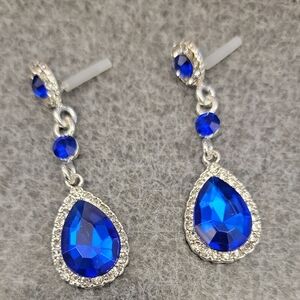 Fashion Jewelry Royal Blue and Silver Teardrop Earrings